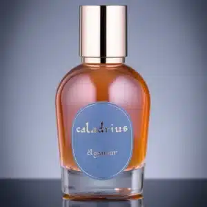 Parfum Caladrius Elganaur dans son flacon en verre avec étiquette bleue et dorure